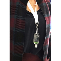 desinfetante-alcool-gel-c-mosquetao-e-fita-30